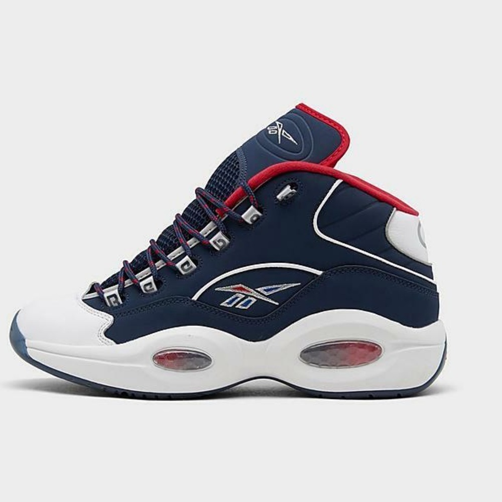 Sz 10 iverson Reebok Men's Navy, White, and Red Sneakers good condition